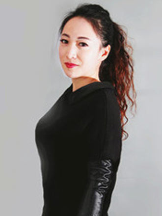 李莹